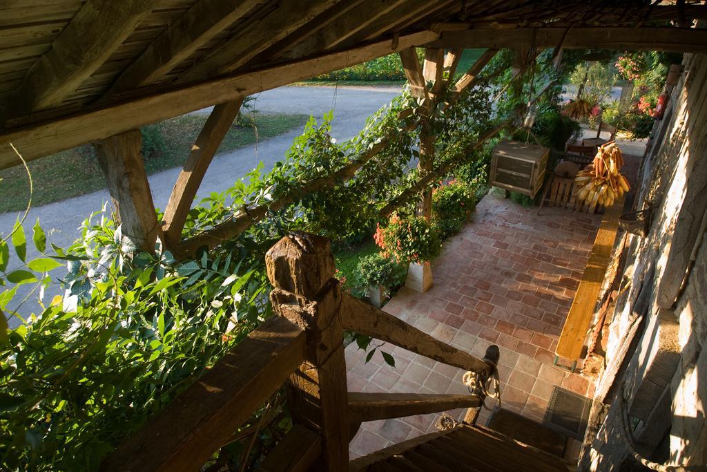 Ferme De Montalibord Villa Vescours Exterior photo